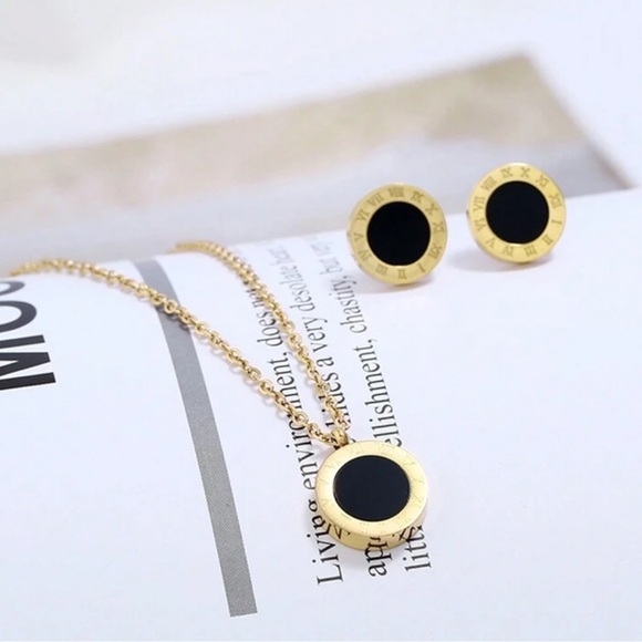 Elegant Gold and Black Jewelry Set Stainless Steel - Picture 2 of 4